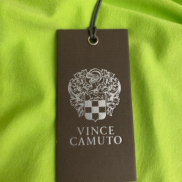 Vince Camuto Green Sleeveless Tank Top with Relaxed Fit - Picture 11 of 12